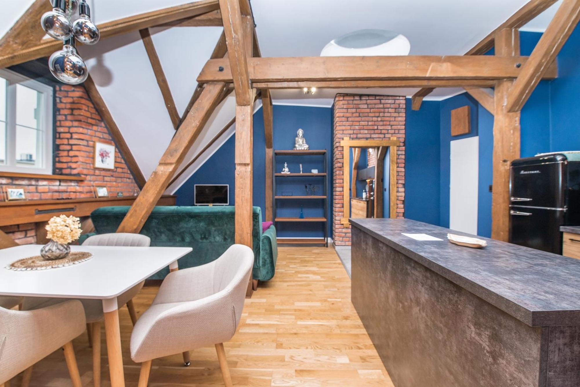 Uroczy Apartament Gliwice Ngoại thất bức ảnh